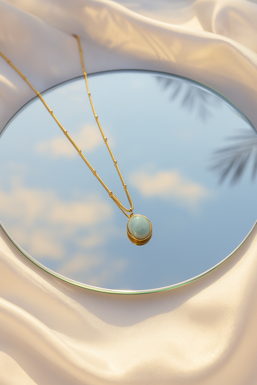 Collier Azur doré en acier inoxydable 316L – Jewelya AG