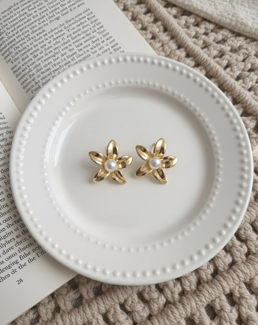 Boucles d’oreilles Perlea dorées en acier inoxydable 316L – Jewelya AG